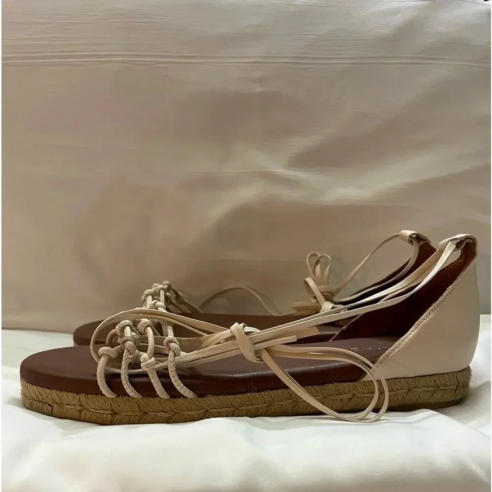 NWOB Alohas Wanderer Espadrille Sandals- White - size 40 U.S size 9.5